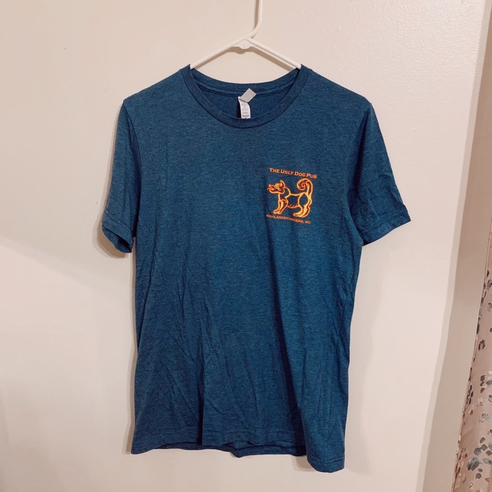 Ugly dog pub tshirt